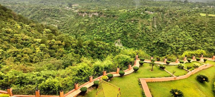 白色酒店卡特拉，雷迪森个人会员(The White Hotel Katra, a Member of Radisson Individuals)图片
