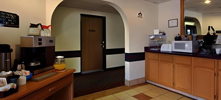 贝尔维尔温德姆速8酒店(Super 8 by Wyndham Belleville)图片