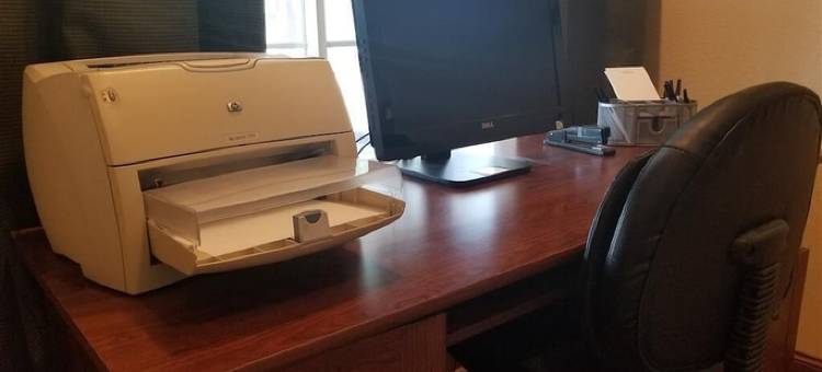 盖尔斯堡温德姆美吟温德姆酒店(AmericInn by Wyndham Galesburg)图片