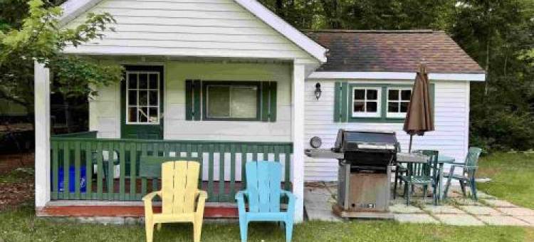 高瀑布湾小屋、露营和水上公园度假村(High Falls Bay Cottages, Camping & Waterpark)图片