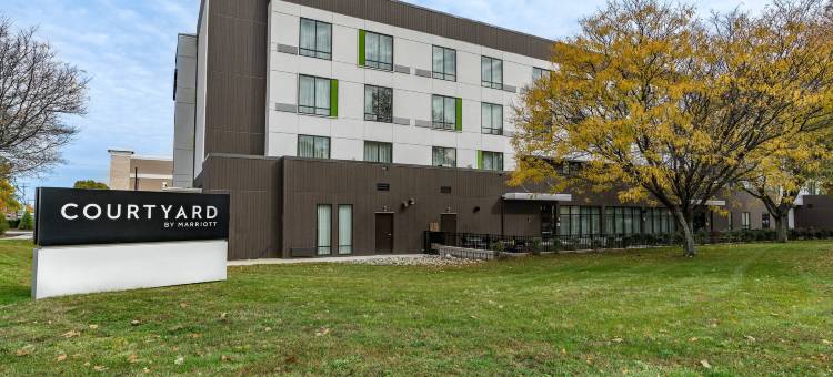 西斯普林菲尔德万怡酒店(Courtyard by Marriott West Springfield)图片