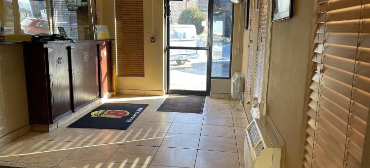 俾斯麦温德姆速8酒店(Super 8 by Wyndham Bismarck)图片