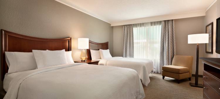 希尔顿安泊酒店-不伦瑞克(Embassy Suites by Hilton Brunswick)图片