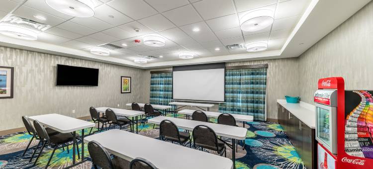 普赖尔欢朋套房酒店(Hampton Inn and Suites Pryor)图片