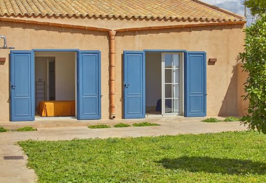 Elegant Villa with pool near the beaches - 4 bedrooms 