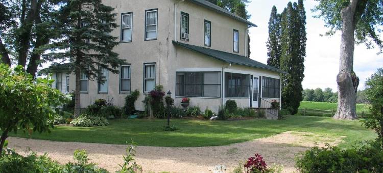 Vintage Charm - Historic Home - Spacious, Scenic - Near Devil's Lake, WI Dells图片