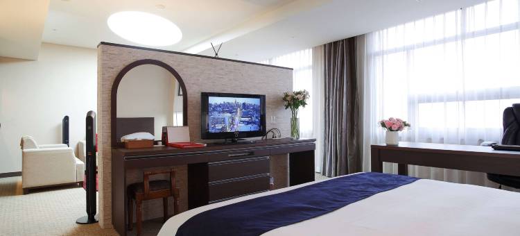 东滩华美达酒店(Ramada by Wyndham Dongtan)图片