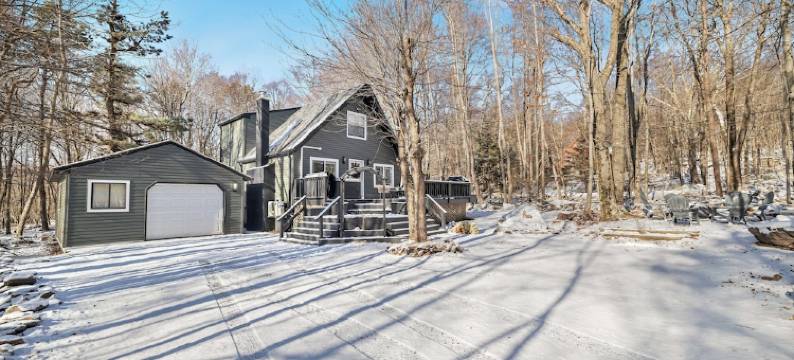 Charming /Lake/Kayak/Firepit/Hot Tub/Pets图片