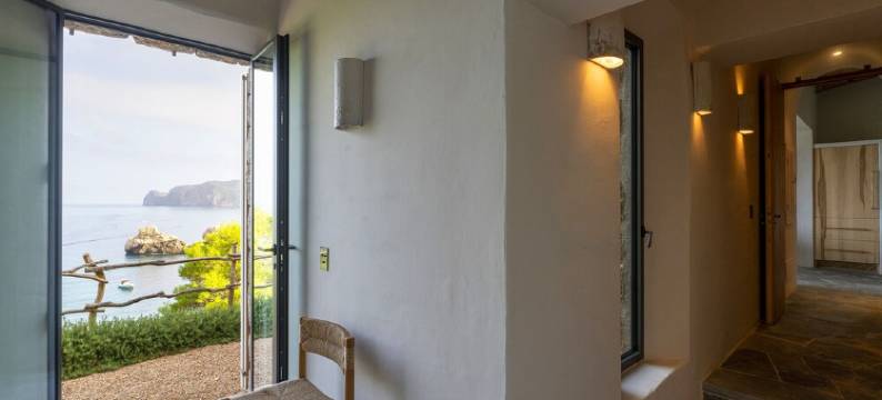 Can Na Julietta, House with Private Infinity Pool and Direct Access to the Sea.图片