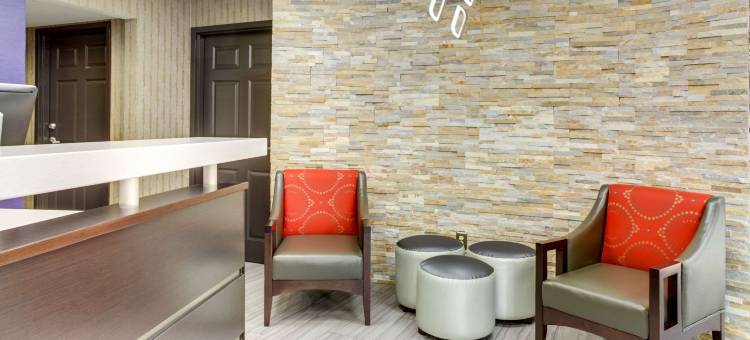 克拉丽奥波因特比尔特莫村(Clarion Pointe Biltmore Village)图片