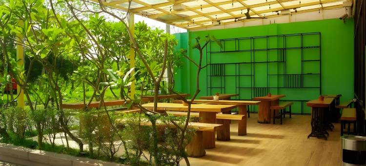 船员快捷酒店(Crew Express Hotel)图片