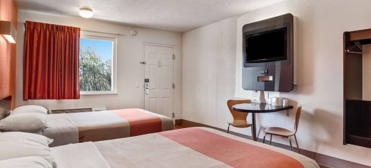 俄亥俄扬斯敦 6 号汽车旅馆(Motel 6 Youngstown, Oh)图片