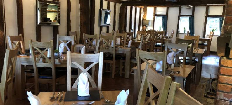 墙洞(The Hole in the Wall)图片