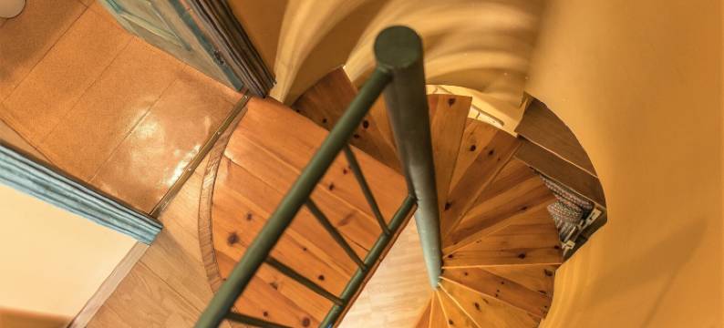 托多西亚拉内华达巴哈区 - 缆车旁(Todosierranevada Zona Baja - Montblanc Vistas A la Montana - Junto a Los Telecabinas)图片