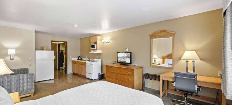 费尔班克斯凯隆套房酒店-近温赖特堡(Clarion Hotel & Suites Fairbanks Near Ft Wainwright)图片