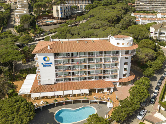 依昂卡莱塔公园酒店