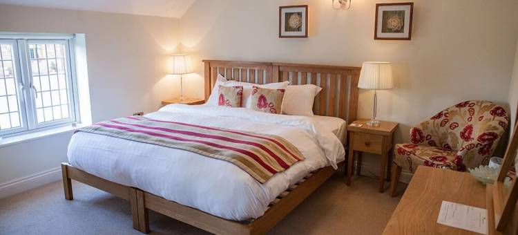 金斯阿姆斯宾馆(Kings Arms)图片