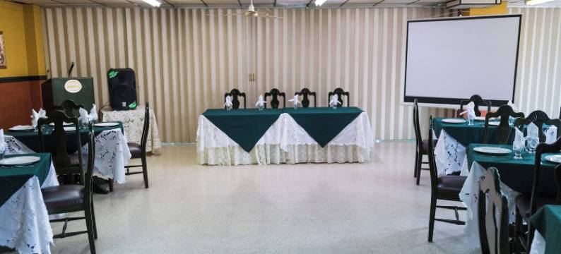 巴拿马城贝尼多姆酒店(Hotel Benidorm Panamá)图片