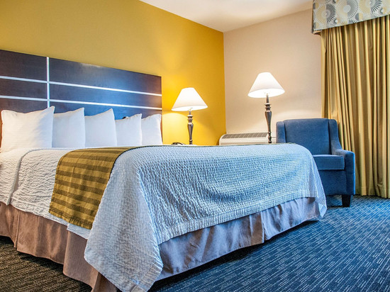 弗雷斯诺乡村贝斯特韦斯特酒店