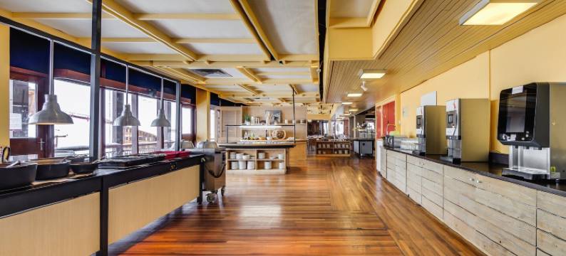 阿尔克 2000 - 红针贝拉姆布拉俱乐部酒店(Belambra Clubs Arc 2000 - l'Aiguille Rouge - Ski Pass Included)图片