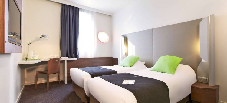 圣昆廷伊夫林康铂酒店(Campanile Saint Quentin EN Yvelines)图片