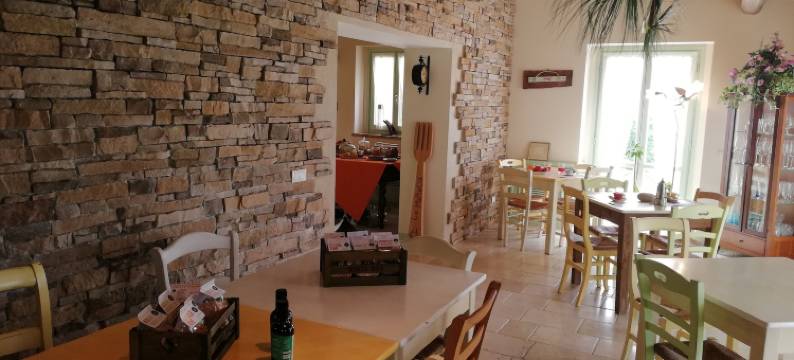 乐马拉克拉乡村民俗(Le Maraclà Country House)图片