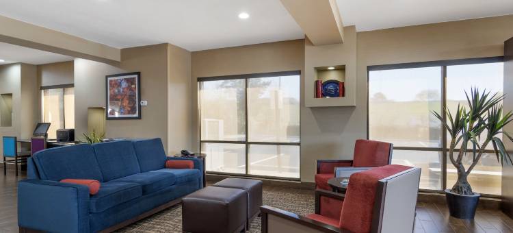 洛克斯特格罗夫亚特兰大南舒适全套房酒店(Comfort Suites Locust Grove Atlanta South)图片