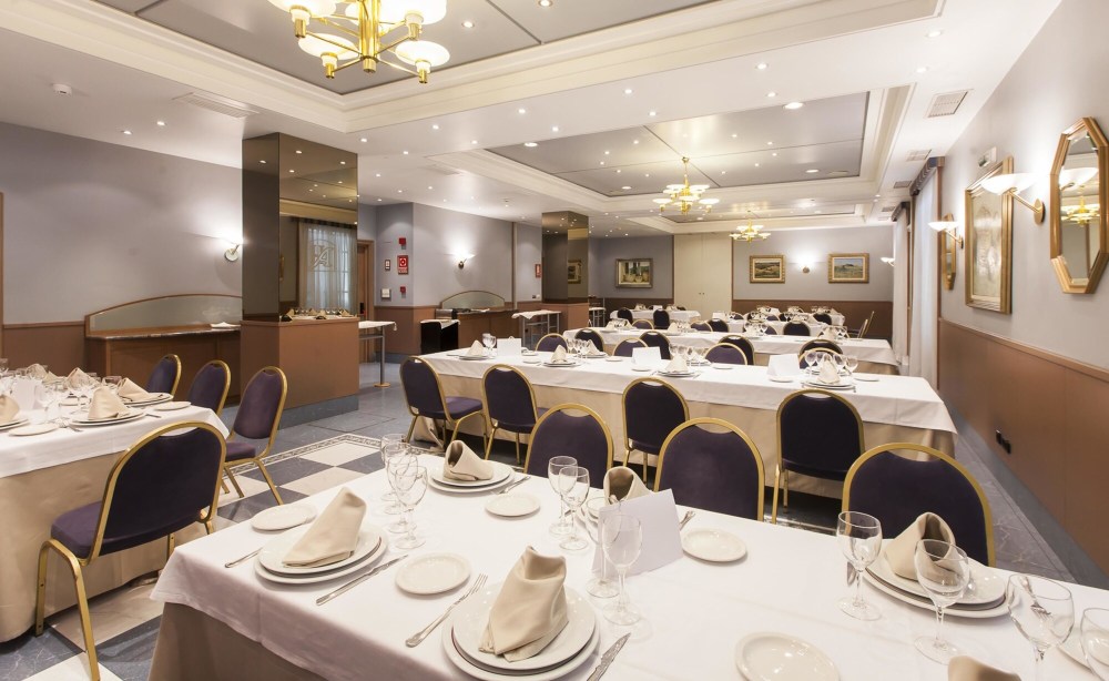 Hotel AlbretOver view