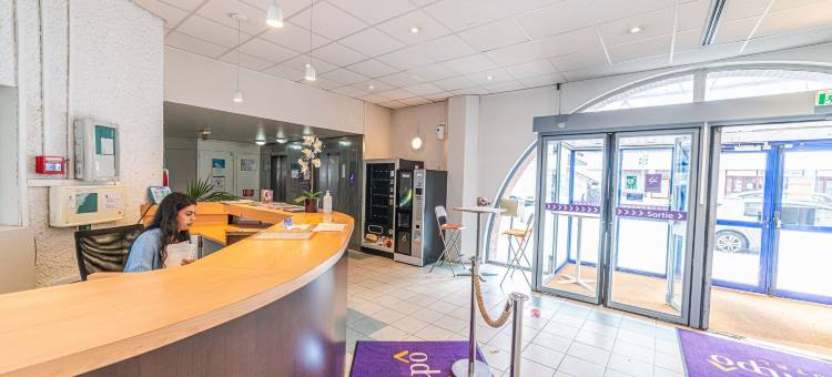 蒙特珀埃夫里公寓式酒店(Montempô Apparthôtel Evry)图片