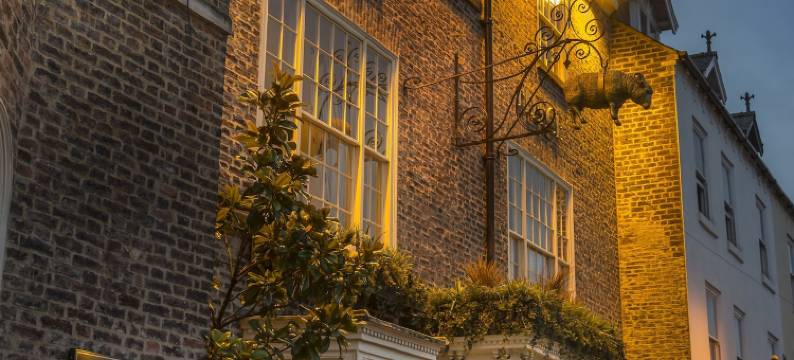 北约克郡瑟斯克金羊毛酒店(The Golden Fleece Hotel, Thirsk, North Yorkshire)图片