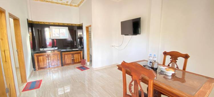 比拉鲁玛风之旅馆(Rumah Windy Guest House Bira)图片