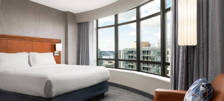 华盛顿国会山/海军造船厂万怡酒店(Courtyard Washington Capitol Hill/Navy Yard)图片