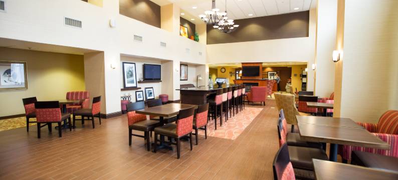 布莱尔斯维尔欢朋套房酒店(Hampton Inn & Suites Blairsville)图片