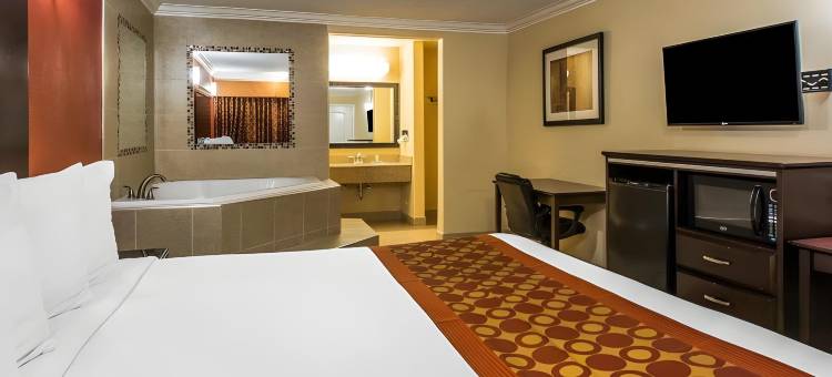 罗德威套房酒店-科罗娜(Rodeway Inn & Suites Corona)图片