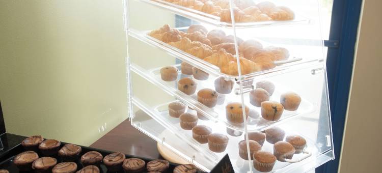 密西沙加速 8 酒店(Super 8 by Wyndham Mississauga)图片