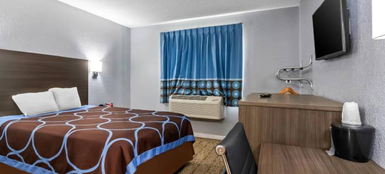 罗德威旅馆德尔蒙特(Rodeway Inn Delmont)图片