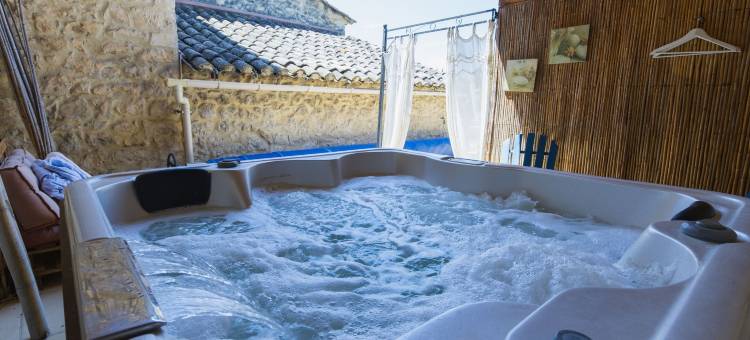 卢贝隆的马农小卢贝隆乡间别墅(Gîte Petit Luberon Chez Manon en Luberon)图片