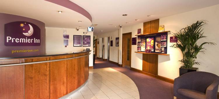 南安普敦机场普瑞米尔酒店(Premier Inn Southampton Airport)图片