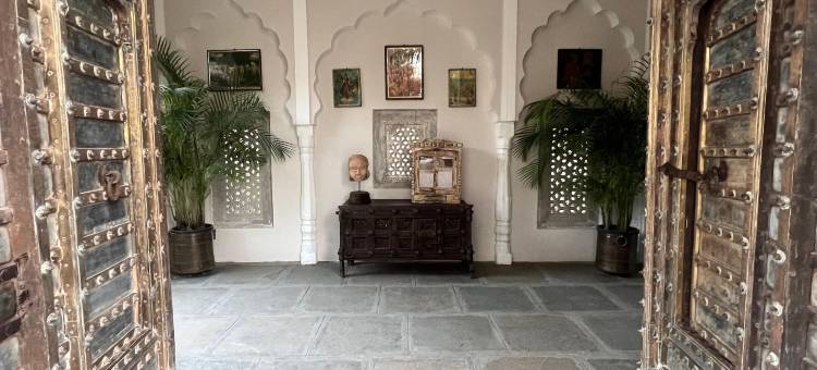 First Courtyard图片