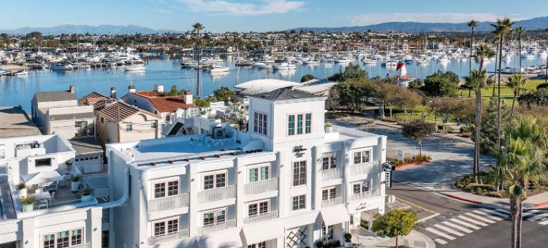 海湾半岛酒店(Bay Shores Peninsula Hotel)图片