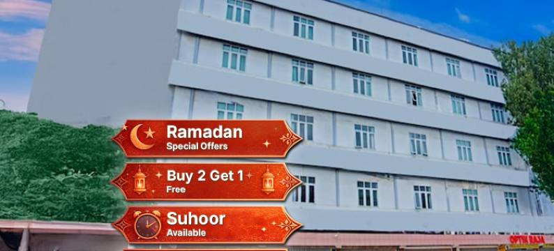 橡树镇帕伦邦酒店靠近安培拉大桥原阿祖拉酒店(Townhouse Oak Palembang Near Jembatan Ampera Formerly Azzura Hotel)图片