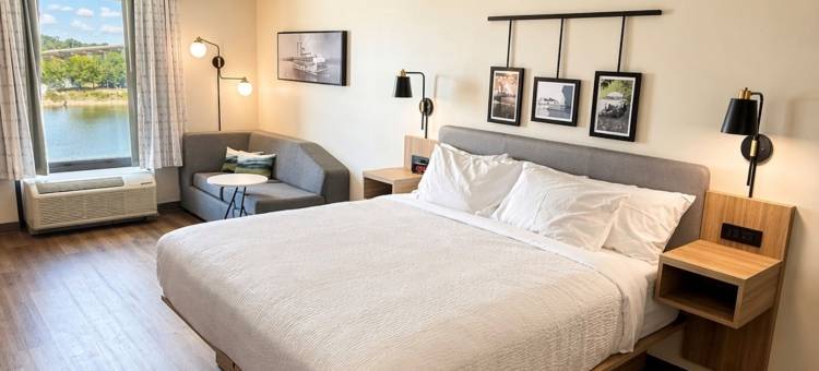 舒眠旅馆及套房萨凡纳田纳西河畔(Sleep Inn & Suites Savannah Tennessee Riverfront)图片