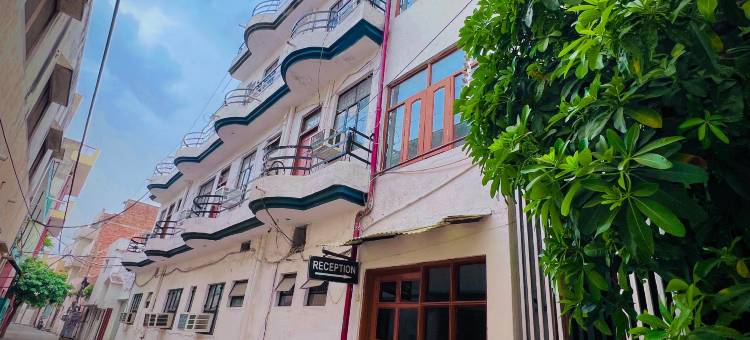 高拉夫公寓房酒店(Gaurav Boarding House)图片