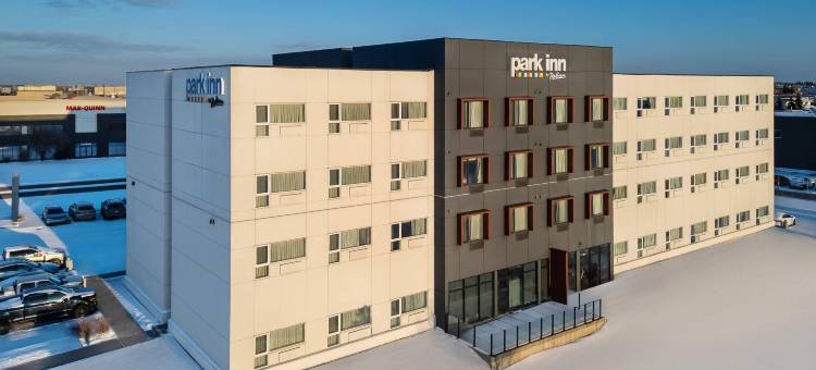 雷迪森帕克酒店 - 埃德蒙顿机场(Park Inn by Radisson Edmonton Airport)图片