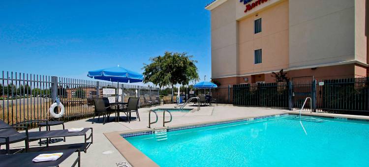 弗雷斯诺克洛维斯万枫酒店及套房(Fairfield Inn & Suites Fresno Clovis)图片