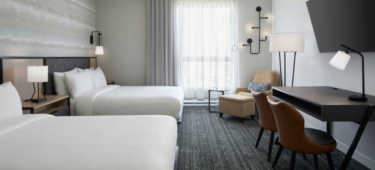 蒙特利尔机场TownePlace Suites酒店(TownePlace Suites by Marriott Montreal Airport)图片