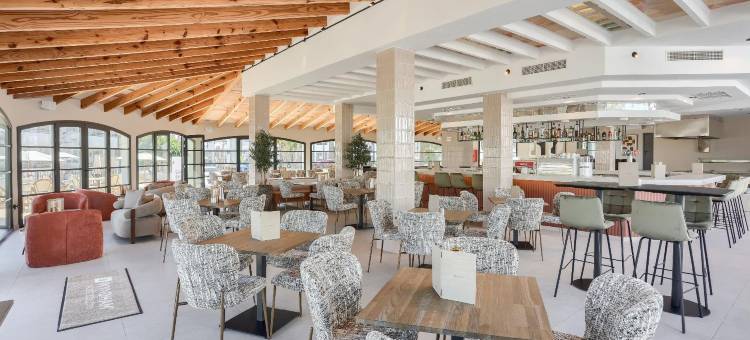 马洛卡塞西莉亚-皮耶尔&瓦康斯公寓酒店(Residence Mallorca Cecilia)图片