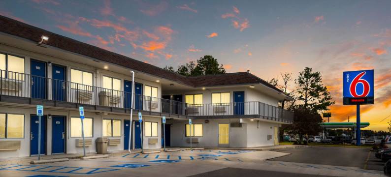 里士满机场6号汽车旅馆(Motel 6 Sandston, VA - Richmond)图片