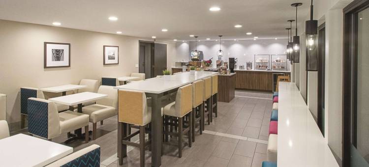 波特兰西北拉昆塔温德姆套房酒店(La Quinta Inn & Suites by Wyndham Portland NW)图片