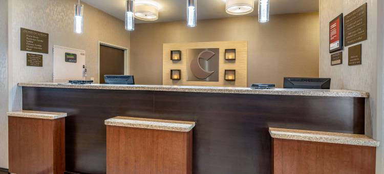 舒适套房酒店-哥伦布西希利厄德(Comfort Suites Columbus West - Hilliard)图片